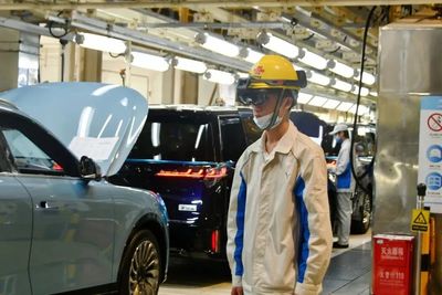 東風(fēng)汽車(chē)集團(tuán)6家工廠(chǎng)獲評(píng)湖北省級(jí)5G全連接工廠(chǎng)，十堰4家領(lǐng)銜智能制造升級(jí)